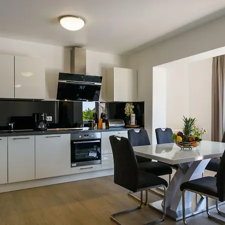 Apollo Lejlighed Trogir