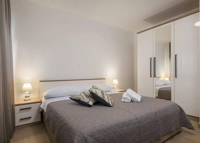 Apollo Appartement *