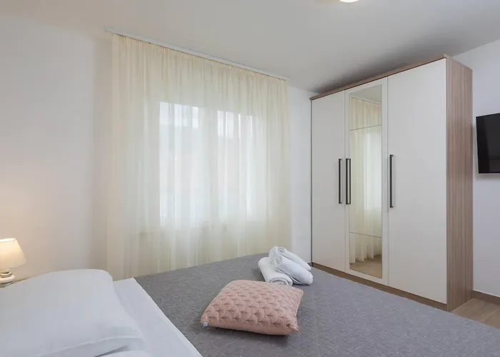 Apollo Appartement *